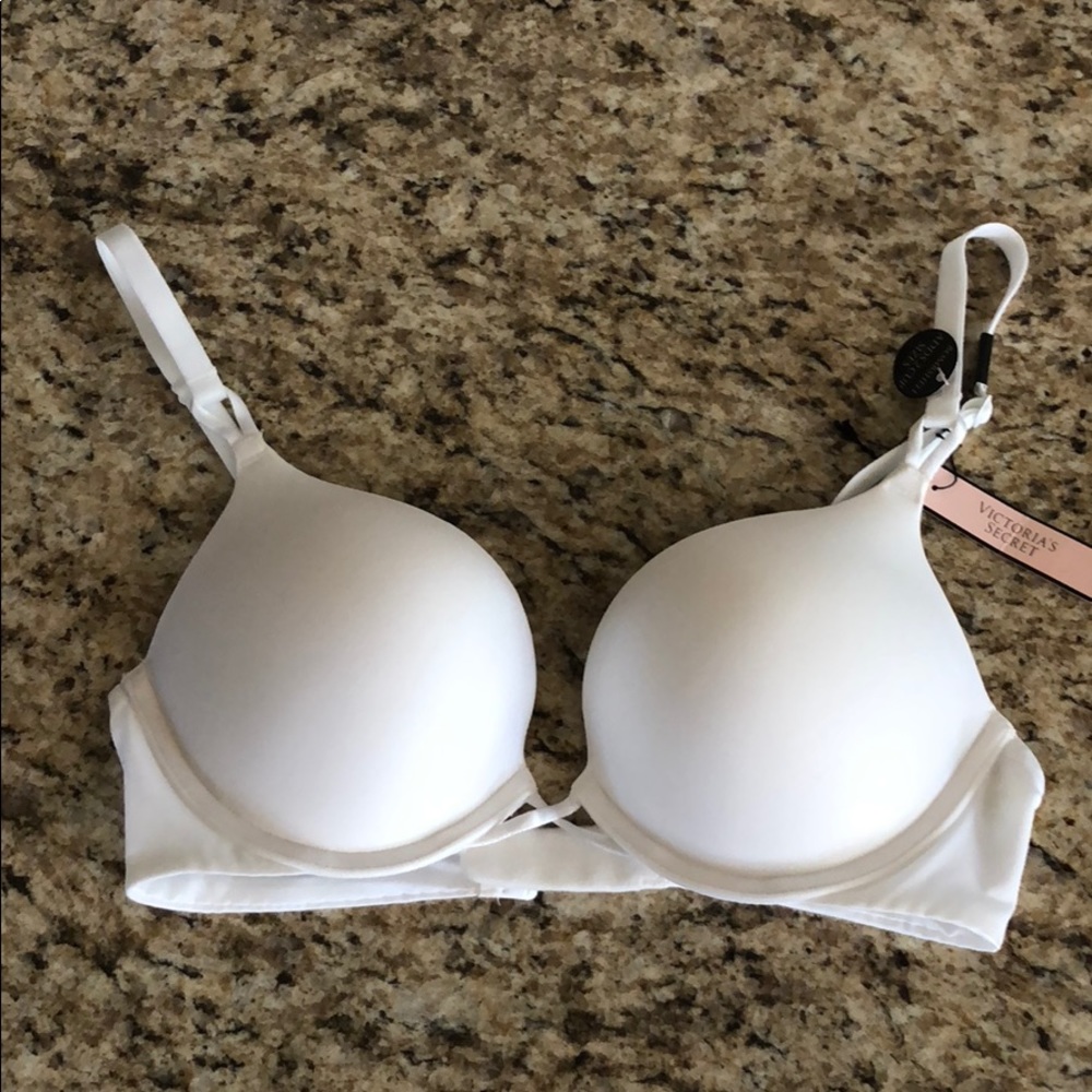 White Victoria’s Secret Bombshell Bra